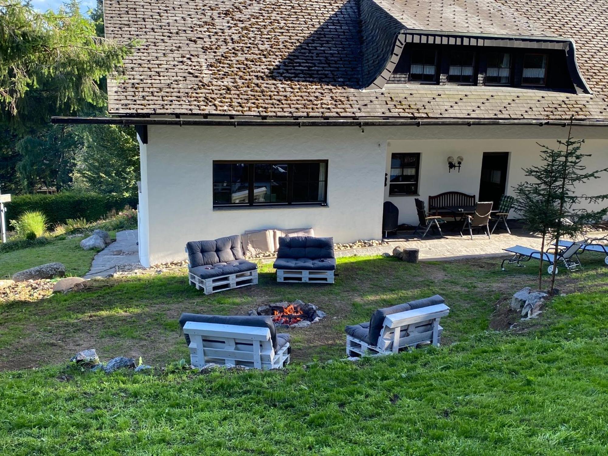 Schwarzwald-Villa Mit Indoor-Pool Feldberg  Exterior photo