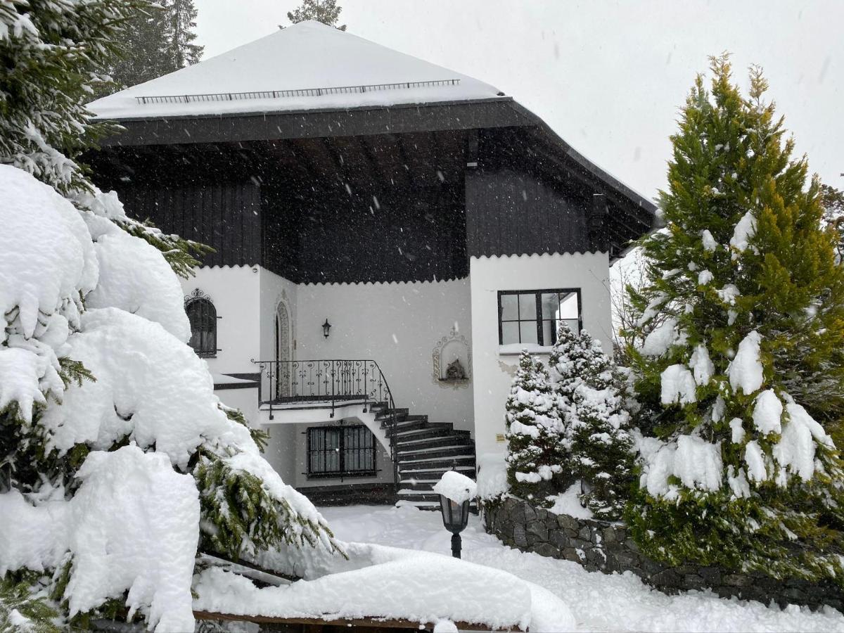 Schwarzwald-Villa Mit Indoor-Pool Feldberg  Exterior photo